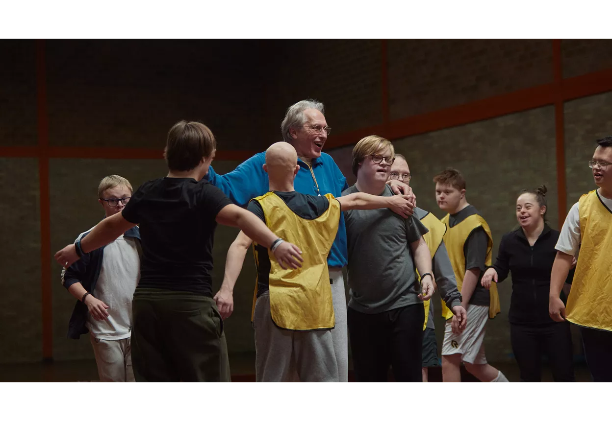 Gerard juichend met team 7